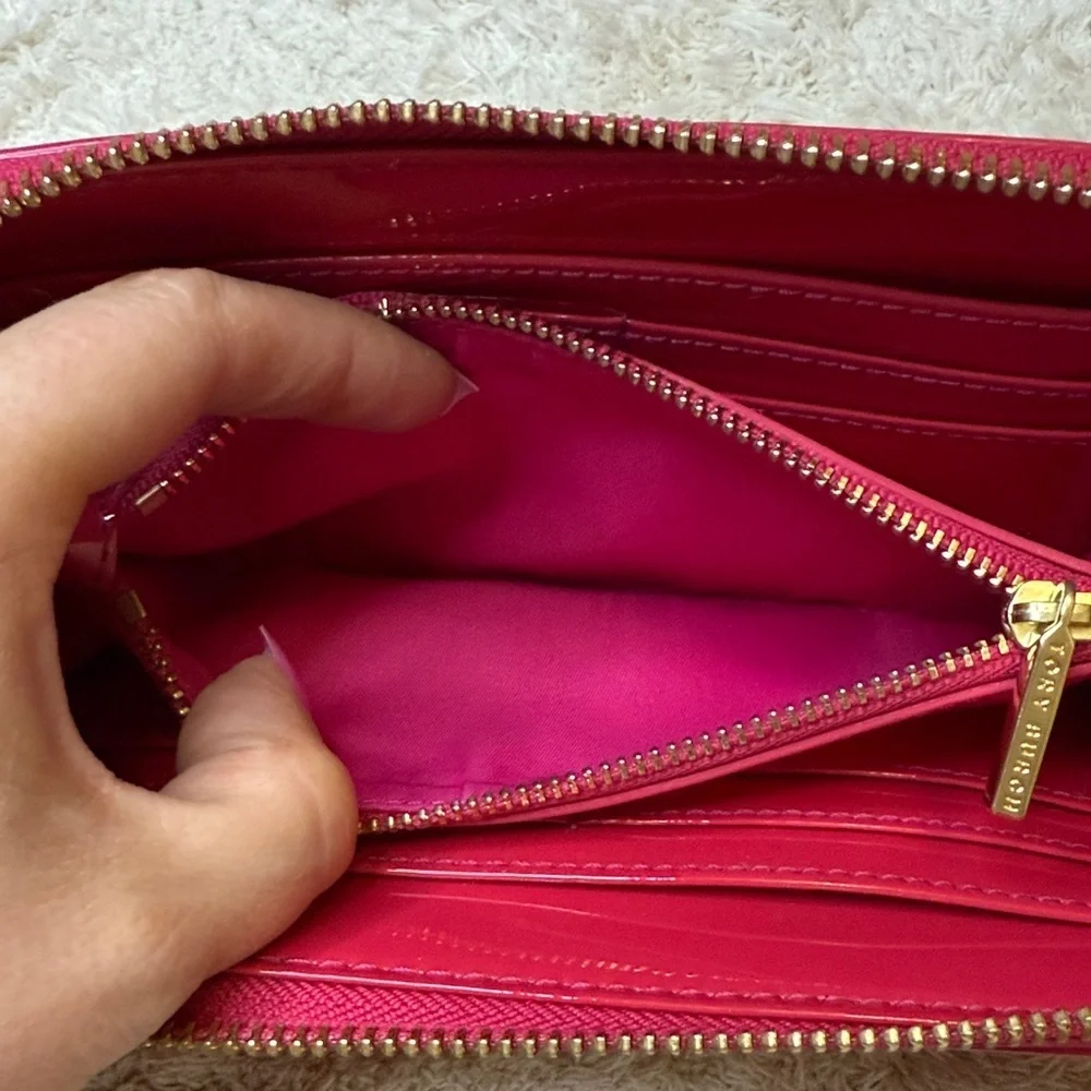 Tory Burch Fuchsia Patent Leather Zip Continental Wallet